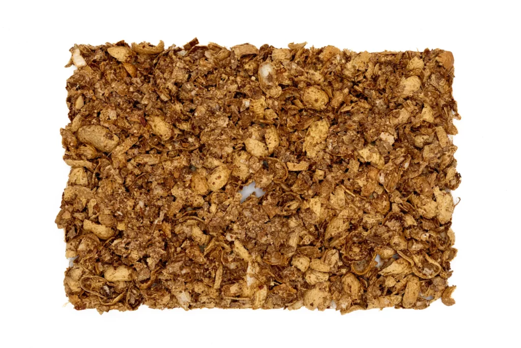 Tablero grueso y rígido de biocomposite con fibras y partículas naturales